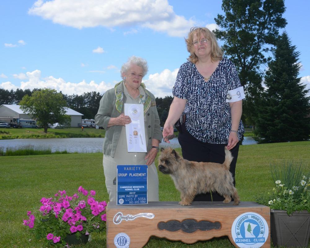 Widget with AKC judge Lydia Hutchinson